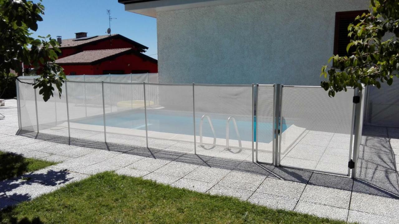 B&B Villa Monterosa Con Piscina Castronno Εξωτερικό φωτογραφία